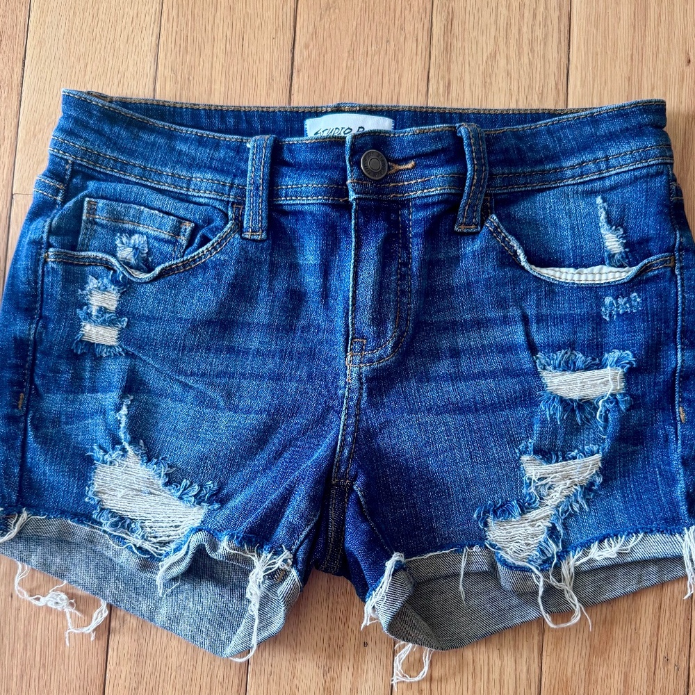 Studio Blue | Women's Distressed Jean Shorts | Size 25